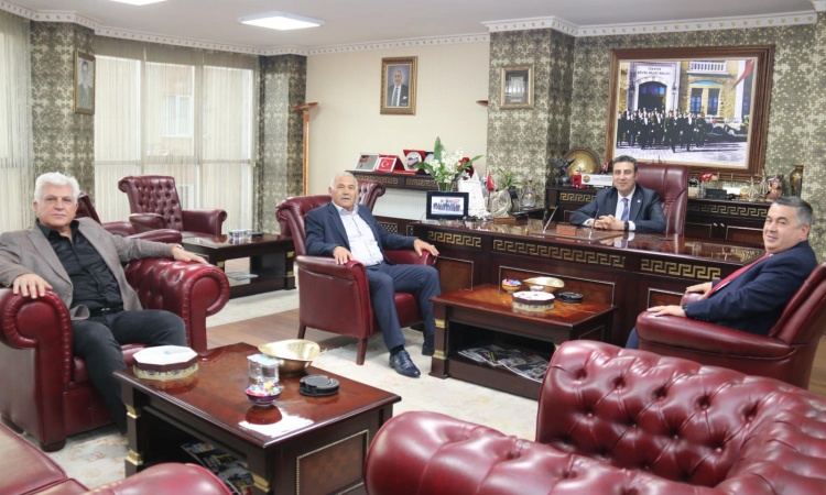Başkan Akdeniz Sivas’ta ziyaretlerde bulundu 